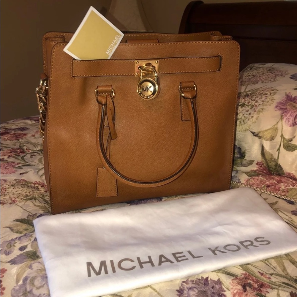 MICHAEL KORS HAMILTON BAG